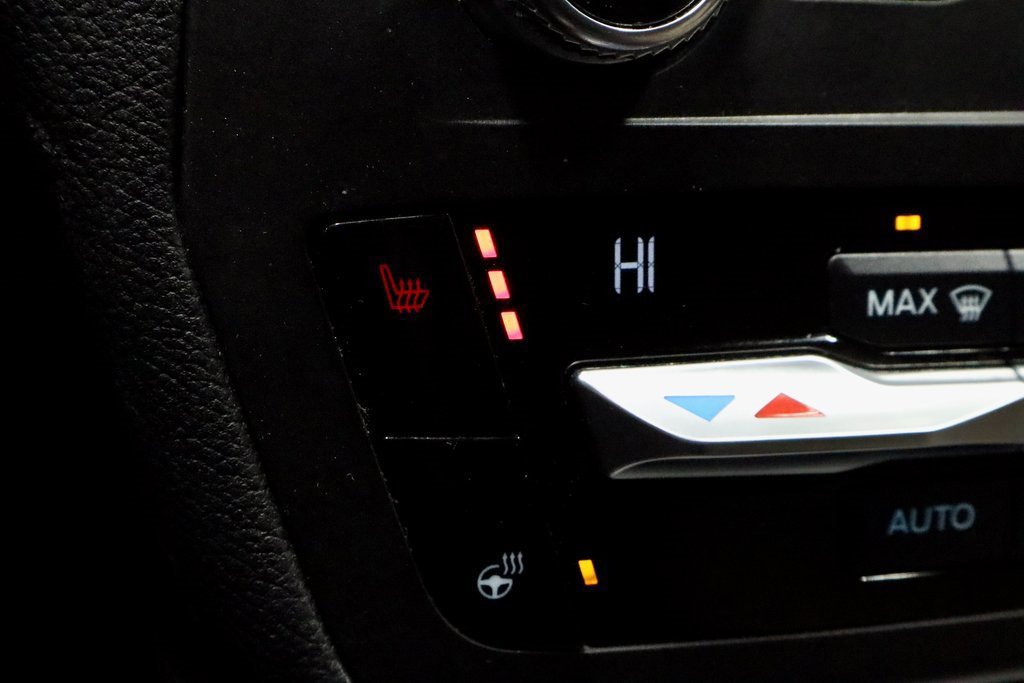 Certified 2020 Ford Explorer XLT w/ Equipment Group 202A image 11