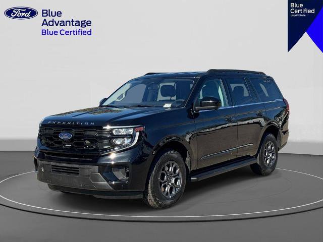 Certified 2025 Ford Expedition Active AWD/4WD image 1