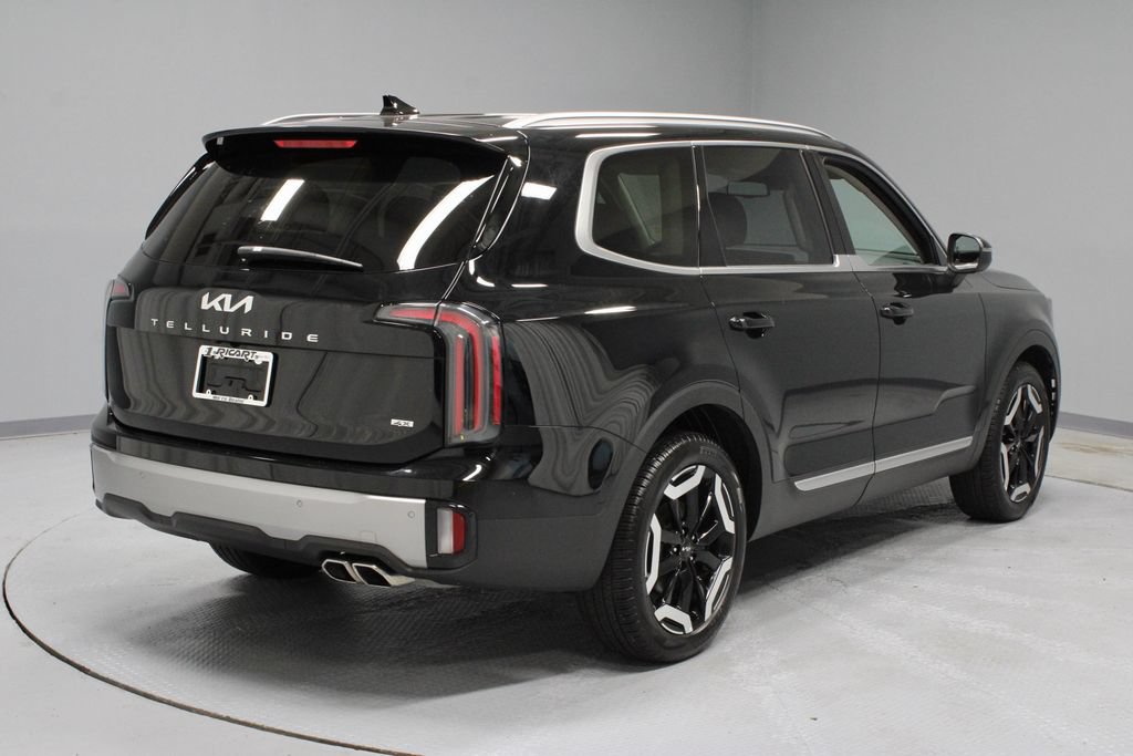 Used 2025 Kia Telluride EX AWD/4WD image 12