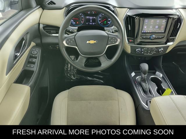 Used 2022 Chevrolet Traverse LS image 27
