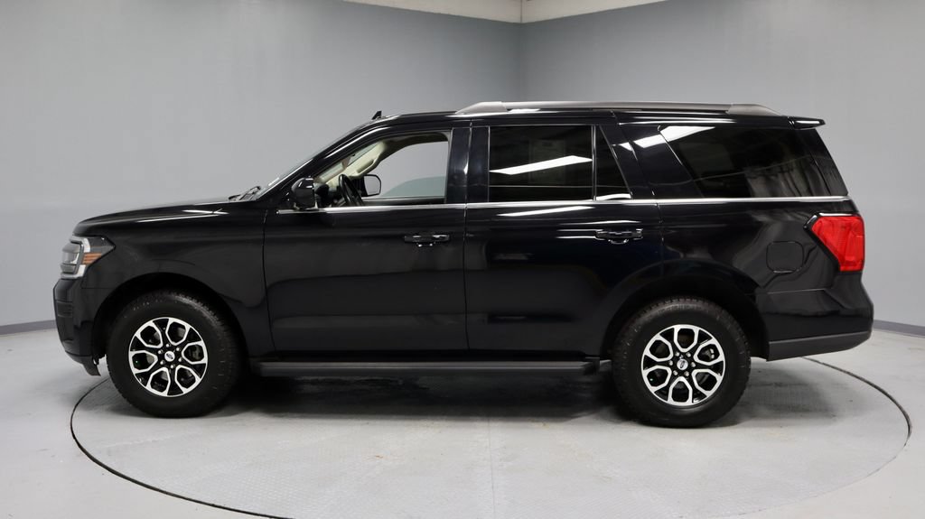 Certified 2024 Ford Expedition XLT AWD/4WD image 8