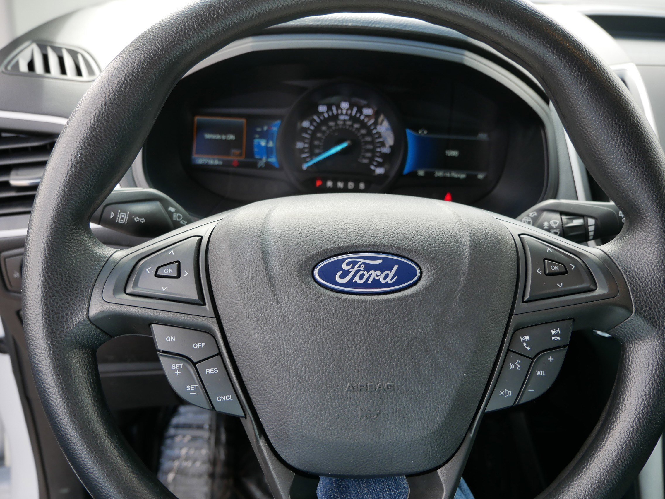 Certified 2022 Ford Edge SE w/ Black Appearance Package AWD/4WD image 25