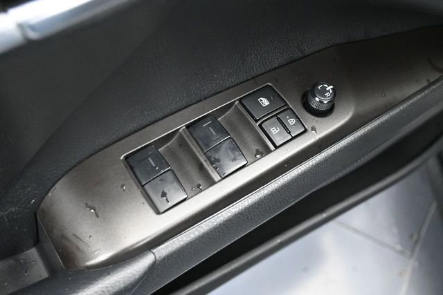 Used 2023 Toyota Camry SE w/ Convenience Package FWD image 13