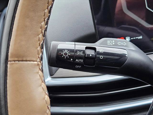 Used 2025 Kia Sorento SX Prestige w/ Olive Brown Leather Package AWD/4WD image 28