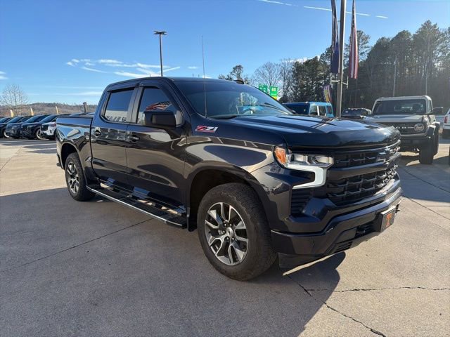 Used 2023 Chevrolet Silverado 1500 RST image 3