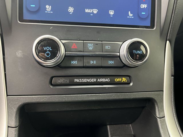 Certified 2024 Ford Edge SEL w/ Convenience Package AWD/4WD image 18