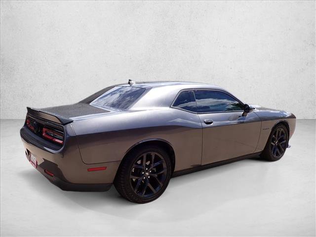 Used 2022 Dodge Challenger R/T w/ Blacktop Package RWD image 4