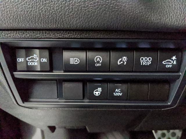 Used 2025 Toyota Tundra Limited image 14