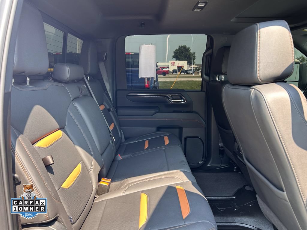 Used 2025 GMC Sierra 2500 AT4 w/ AT4 Premium Plus Package AWD/4WD image 22