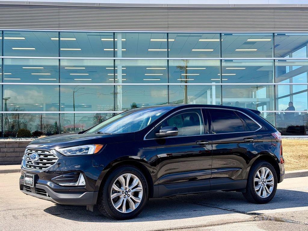 Certified 2019 Ford Edge Titanium w/ Equipment Group 301A image 7