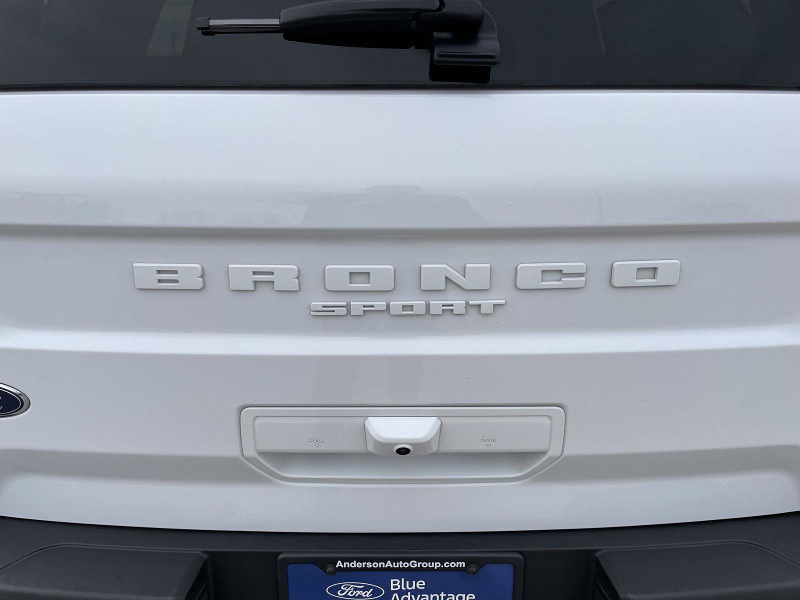 Certified 2025 Ford Bronco Sport Outer Banks w/ Outer Banks Tech Package+ AWD/4WD image 37