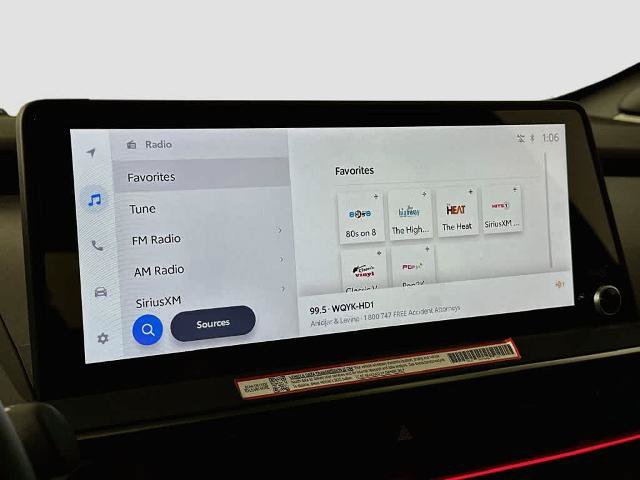Used 2025 Toyota Prius Plug-In Hybrid w/ Limited Premium Package FWD image 16
