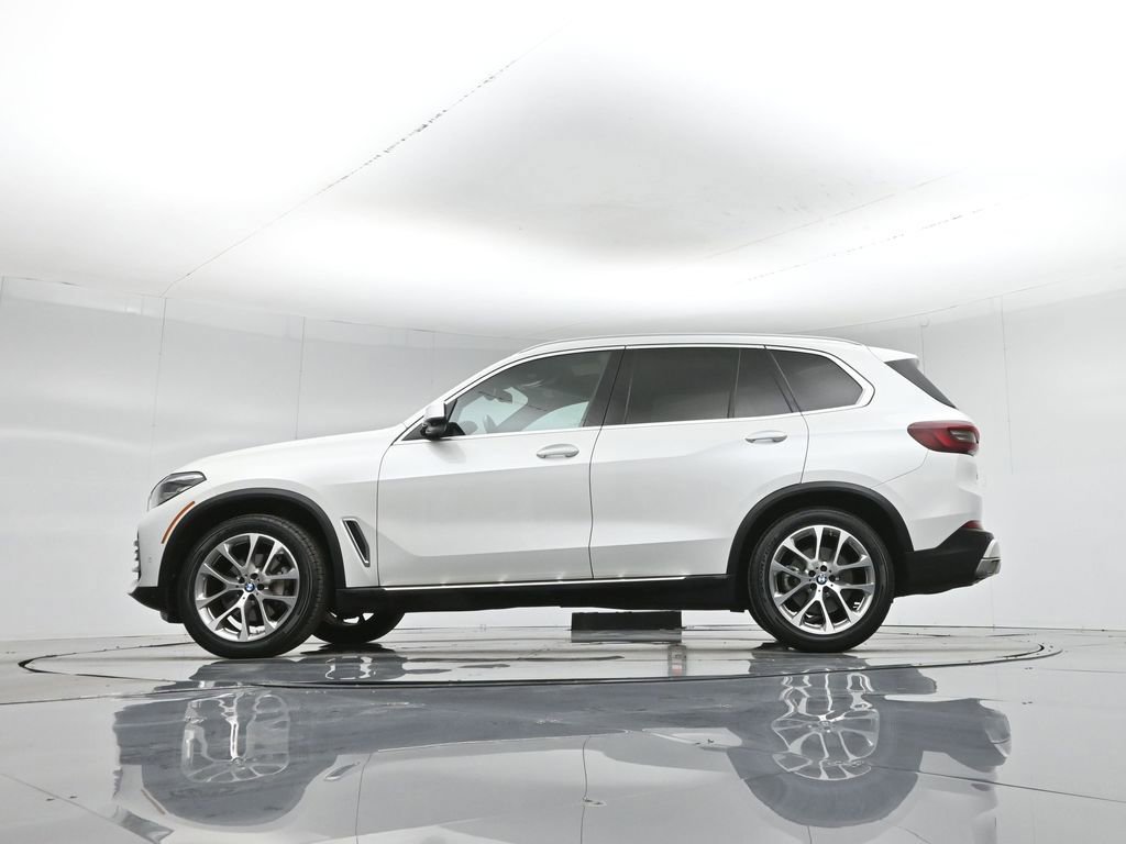 Used 2023 BMW X5 sDrive40i image 25