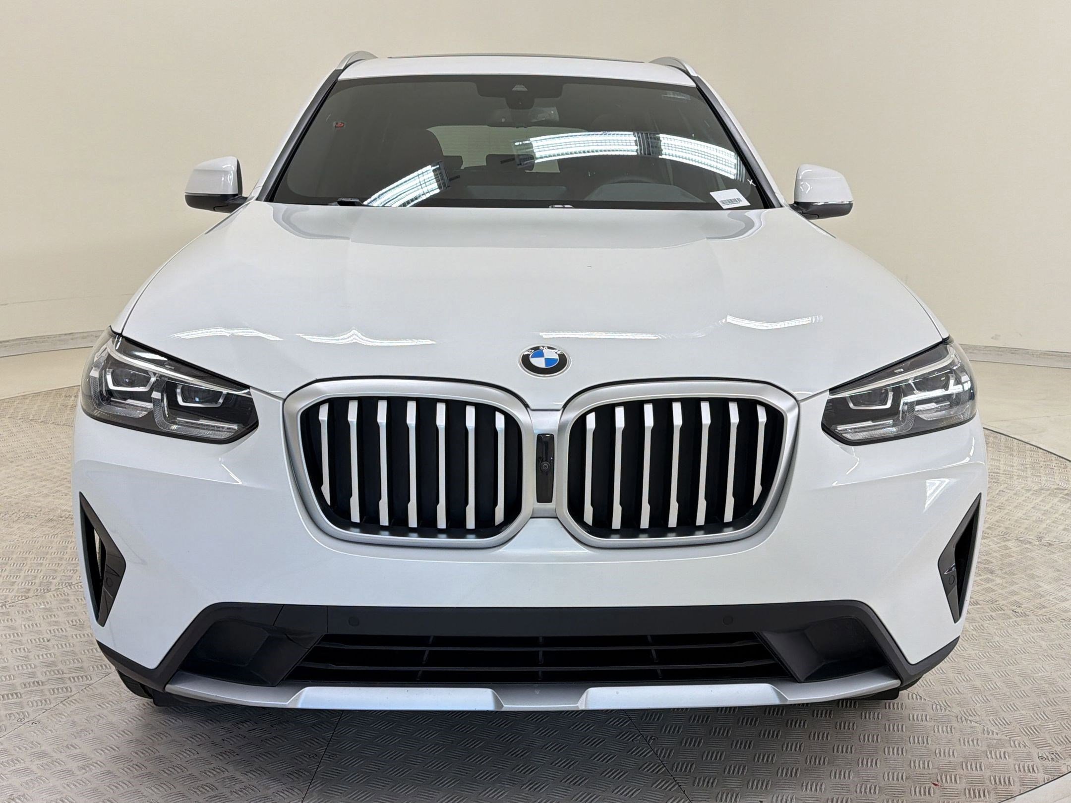 Used 2023 BMW X3 sDrive30i w/ Premium Package image 8