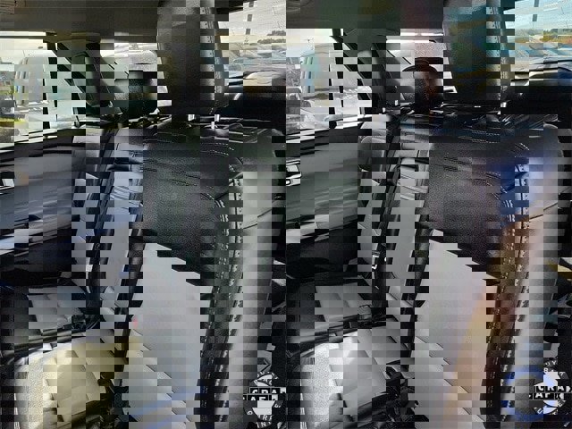 Certified 2022 Ford Explorer XLT w/ Equipment Group 202A image 25