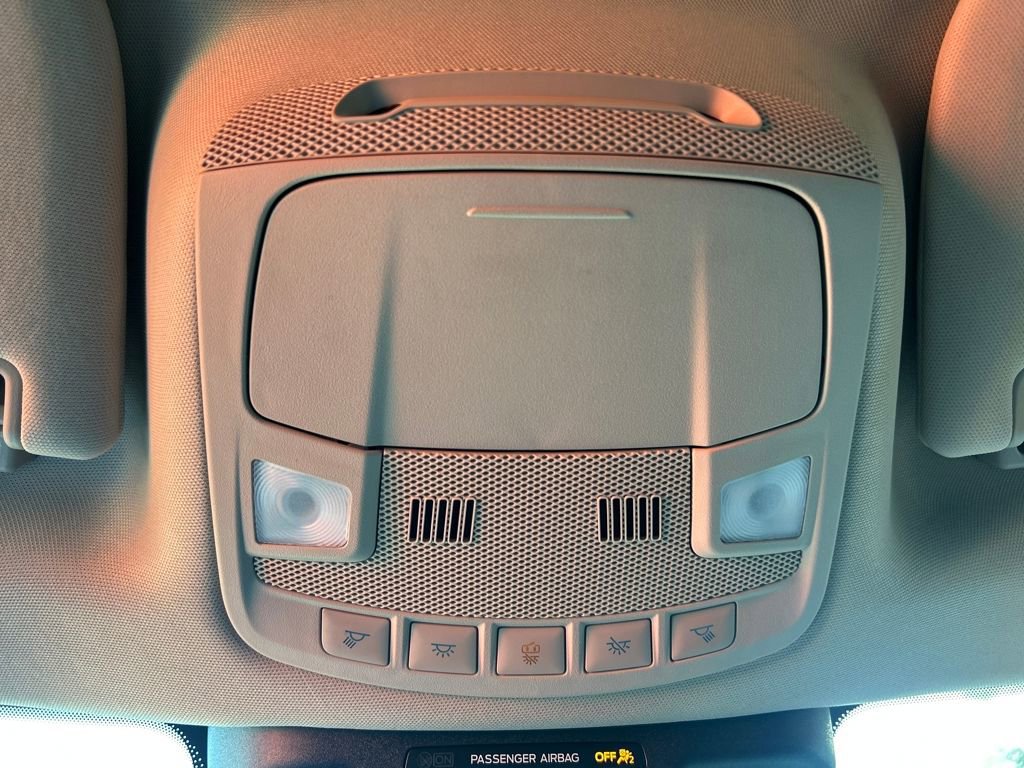 Certified 2024 Ford Expedition XLT image 20