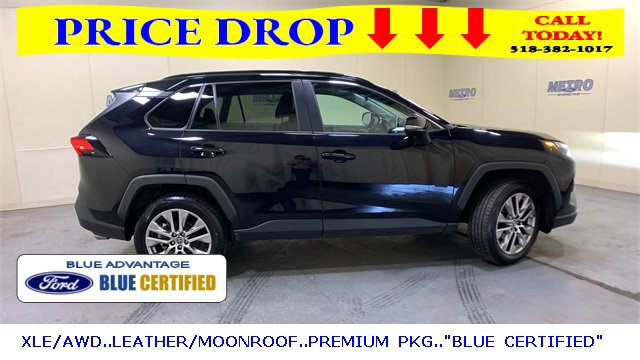 Used 2022 Toyota RAV4 XLE Premium image 7