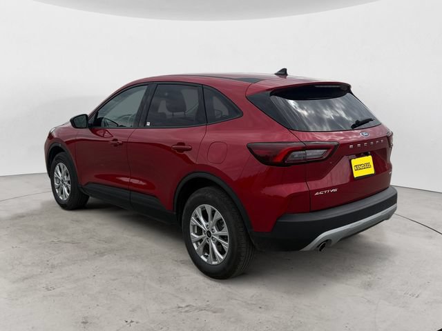 Certified 2025 Ford Escape Active w/ Cold Weather Package AWD/4WD image 7