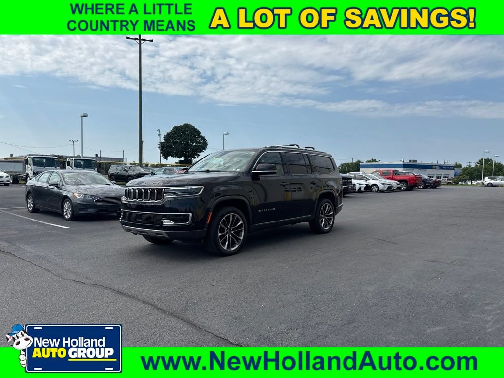Used 2022 Jeep Wagoneer Series III w/ Premium Group I AWD/4WD image 1