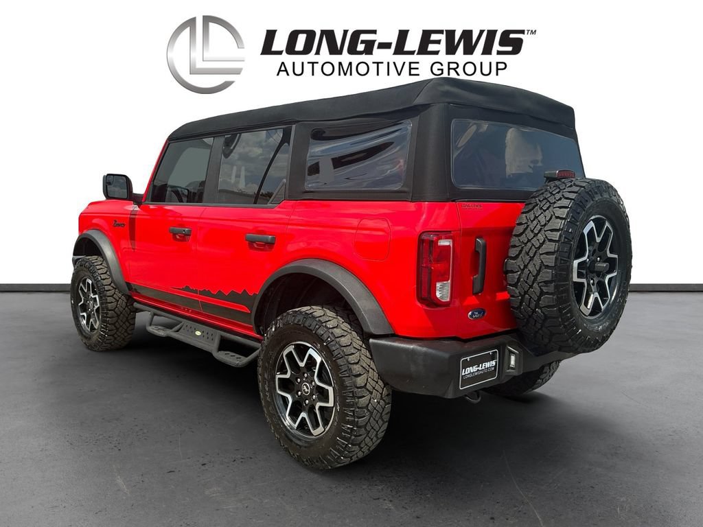 Certified 2023 Ford Bronco 4-Door AWD/4WD image 4
