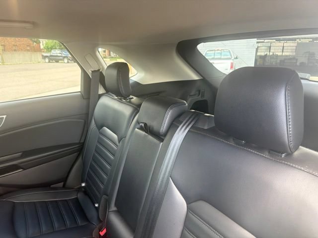 Certified 2024 Ford Edge SEL w/ Convenience Package AWD/4WD image 19