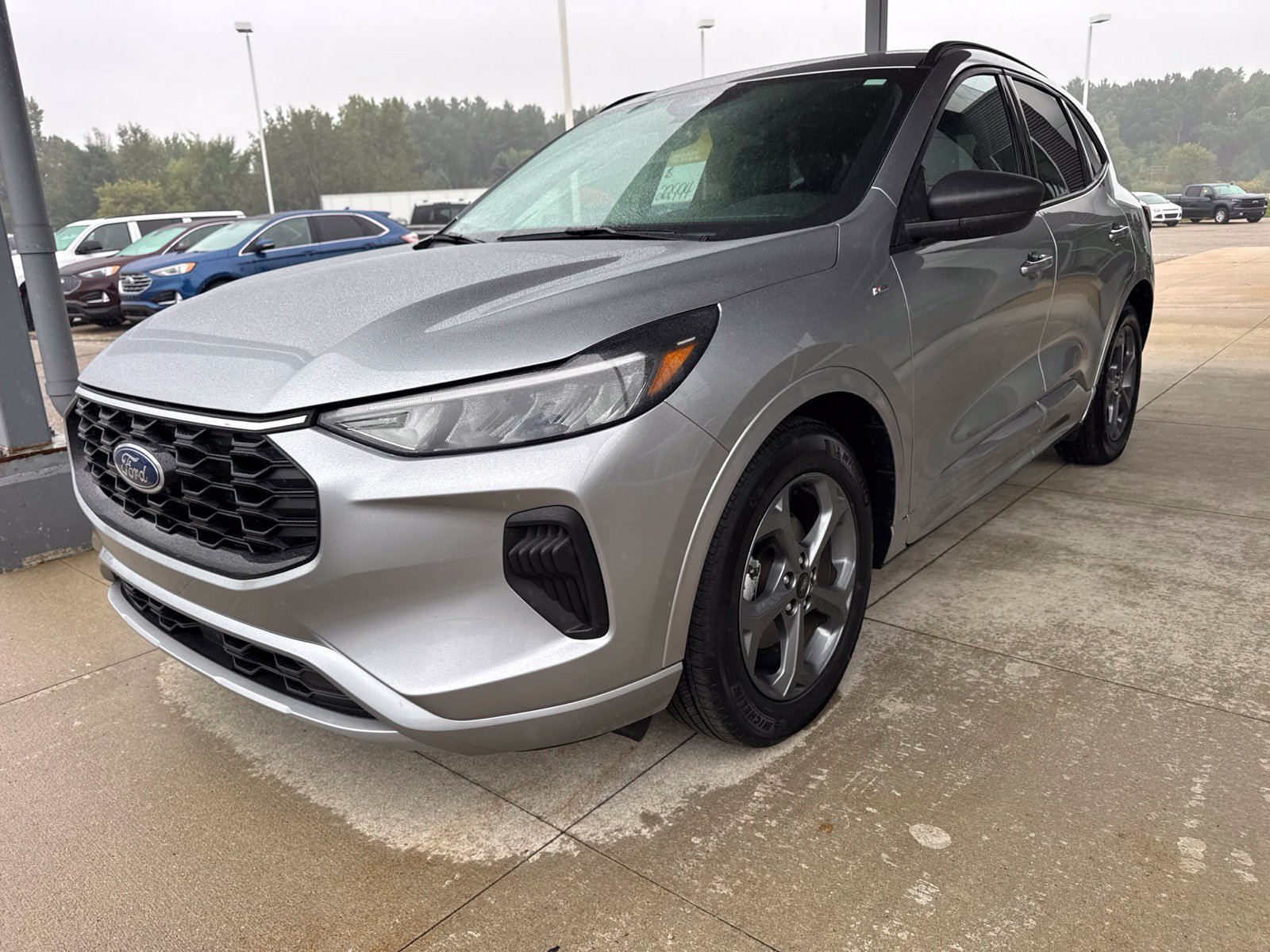 Certified 2023 Ford Escape ST-Line w/ Tech Pack #1 FWD image 3