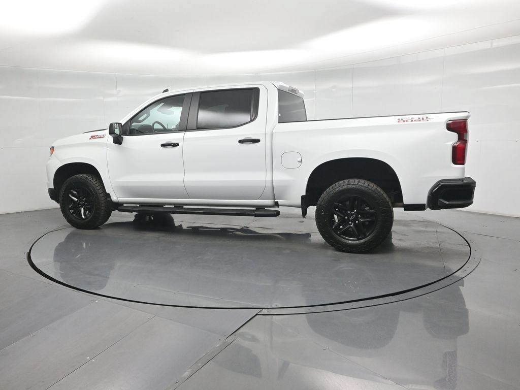 Used 2023 Chevrolet Silverado 1500 LT Trail Boss w/ Protection Package AWD/4WD image 6