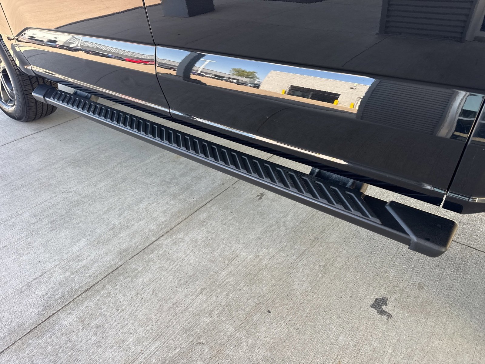 Certified 2023 Ford F150 XLT w/ Equipment Group 302A High image 20