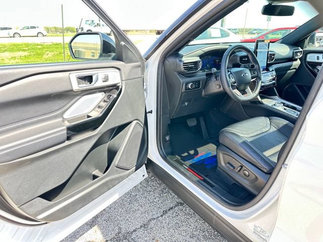 Certified 2023 Ford Explorer ST w/ Equipment Group 401A AWD/4WD image 14