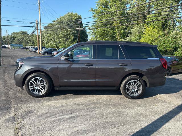 Certified 2025 Ford Expedition Active AWD/4WD image 12