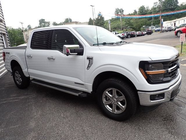 Certified 2025 Ford F150 XLT w/ Equipment Group 302A MID AWD/4WD image 11