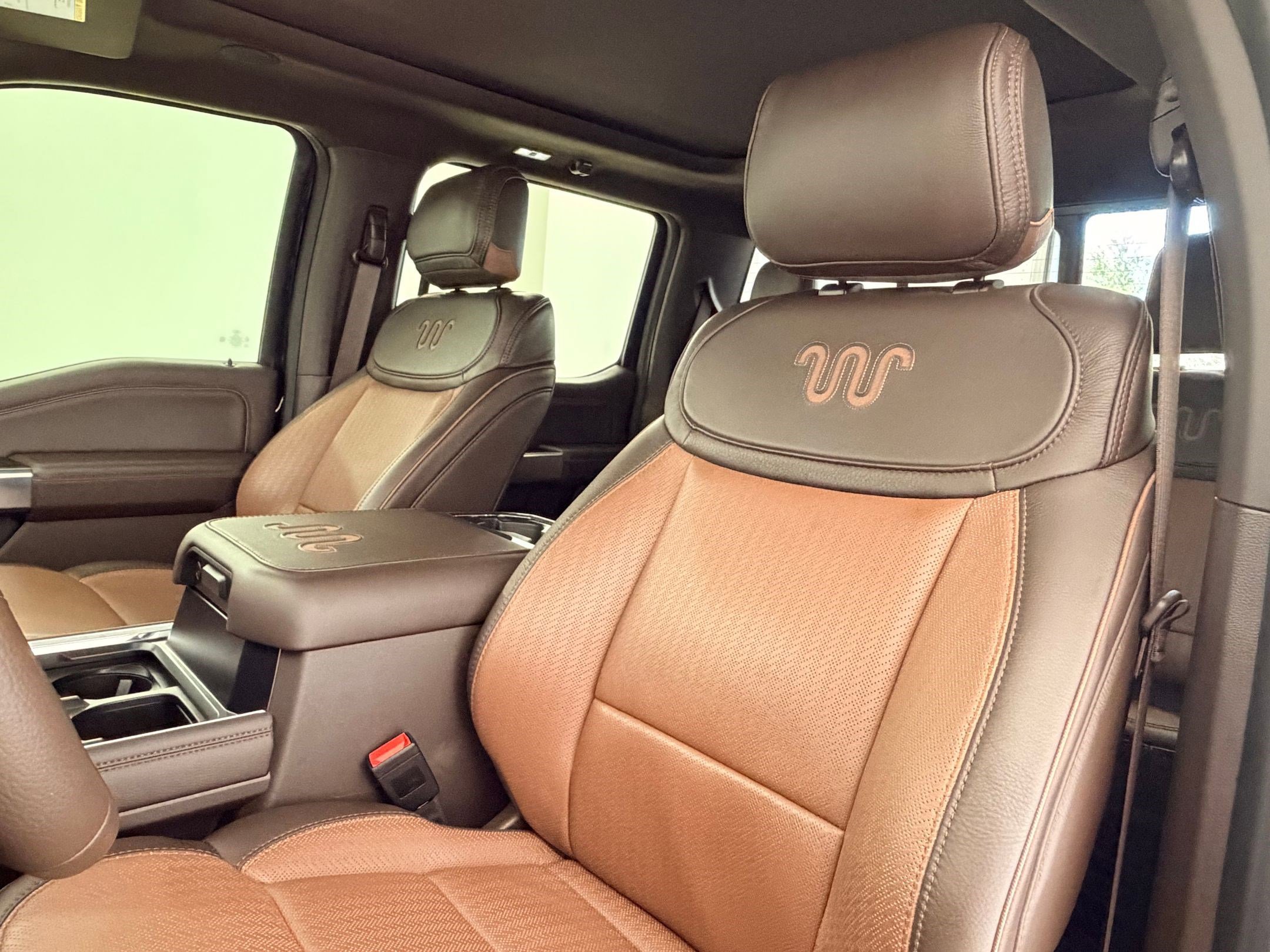 Certified 2025 Ford F350 King Ranch image 23