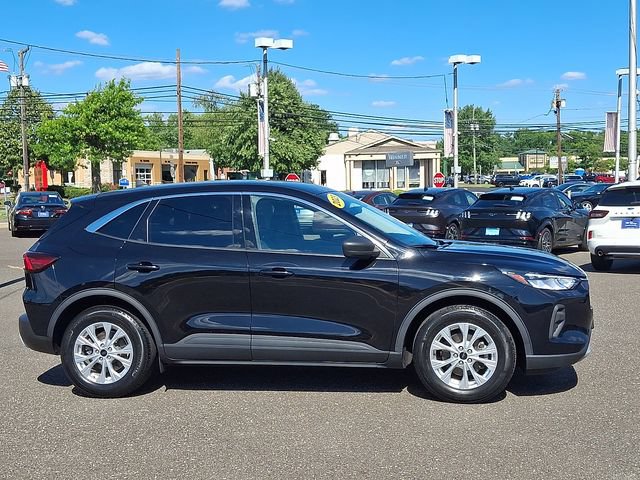 Certified 2023 Ford Escape Active FWD image 7