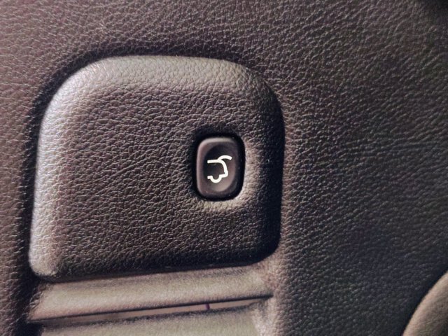 Used 2021 Jeep Grand Cherokee Limited AWD/4WD image 29