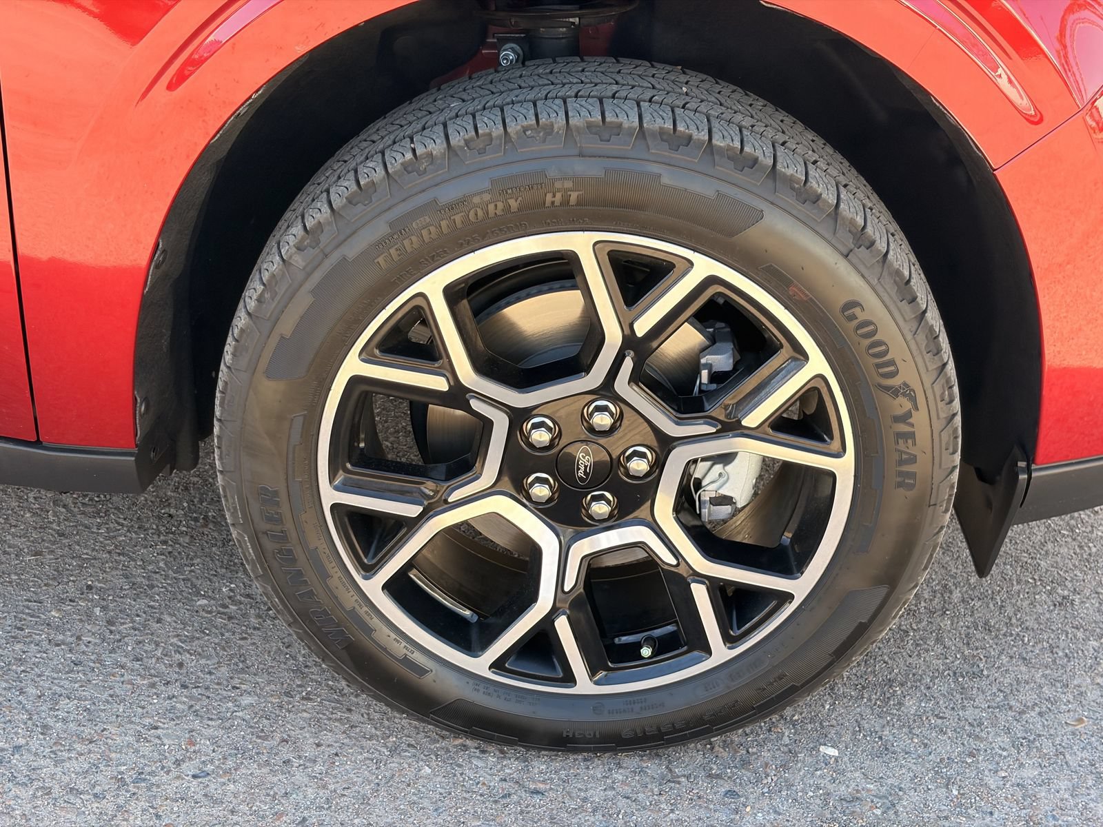 Certified 2026 Ford Maverick Lariat AWD/4WD image 9
