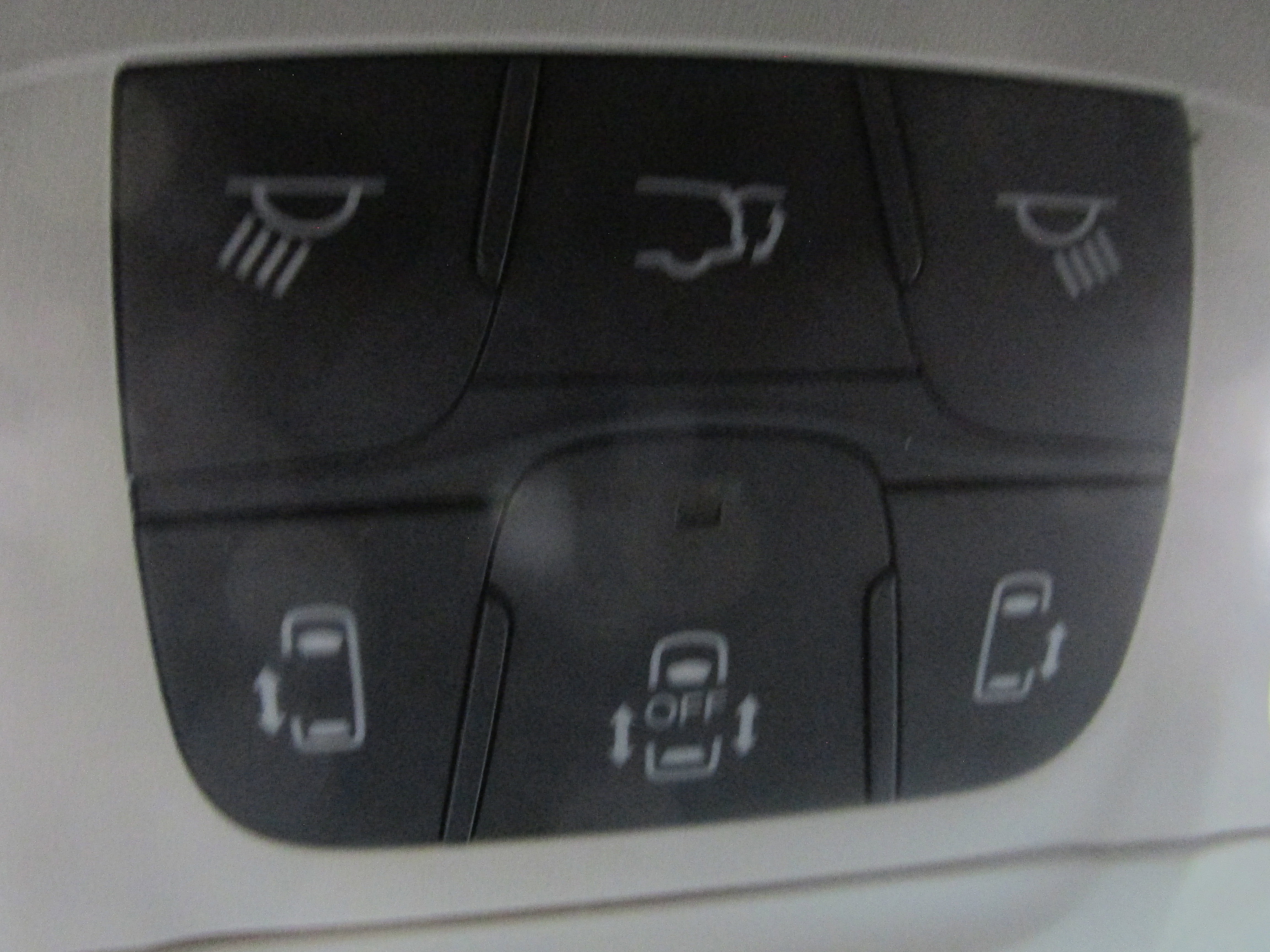 Used 2023 Chrysler Pacifica Touring-L FWD image 39