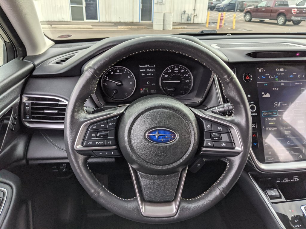 Used 2025 Subaru Outback Limited AWD/4WD image 10