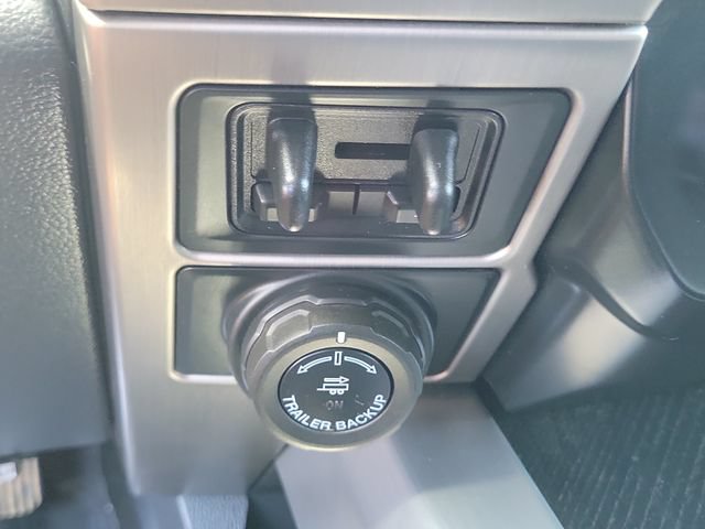 Certified 2022 Ford F350 Platinum AWD/4WD image 14
