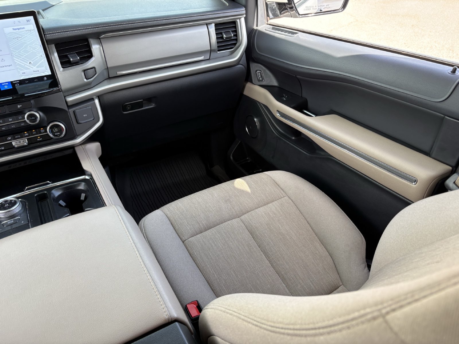 Certified 2024 Ford Expedition Max XLT RWD image 17