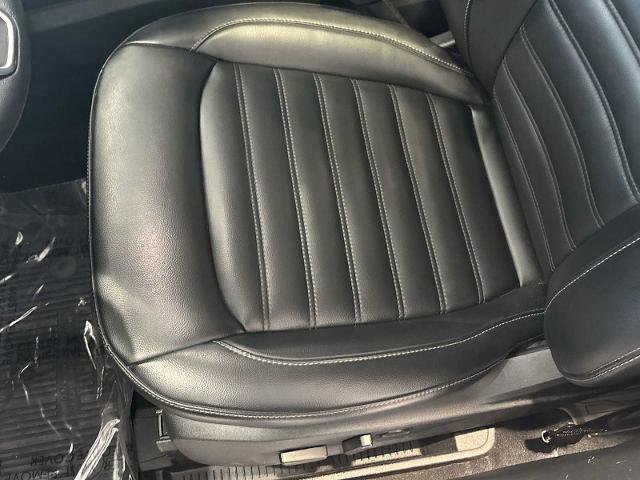 Certified 2024 Ford Edge SEL w/ Convenience Package image 18