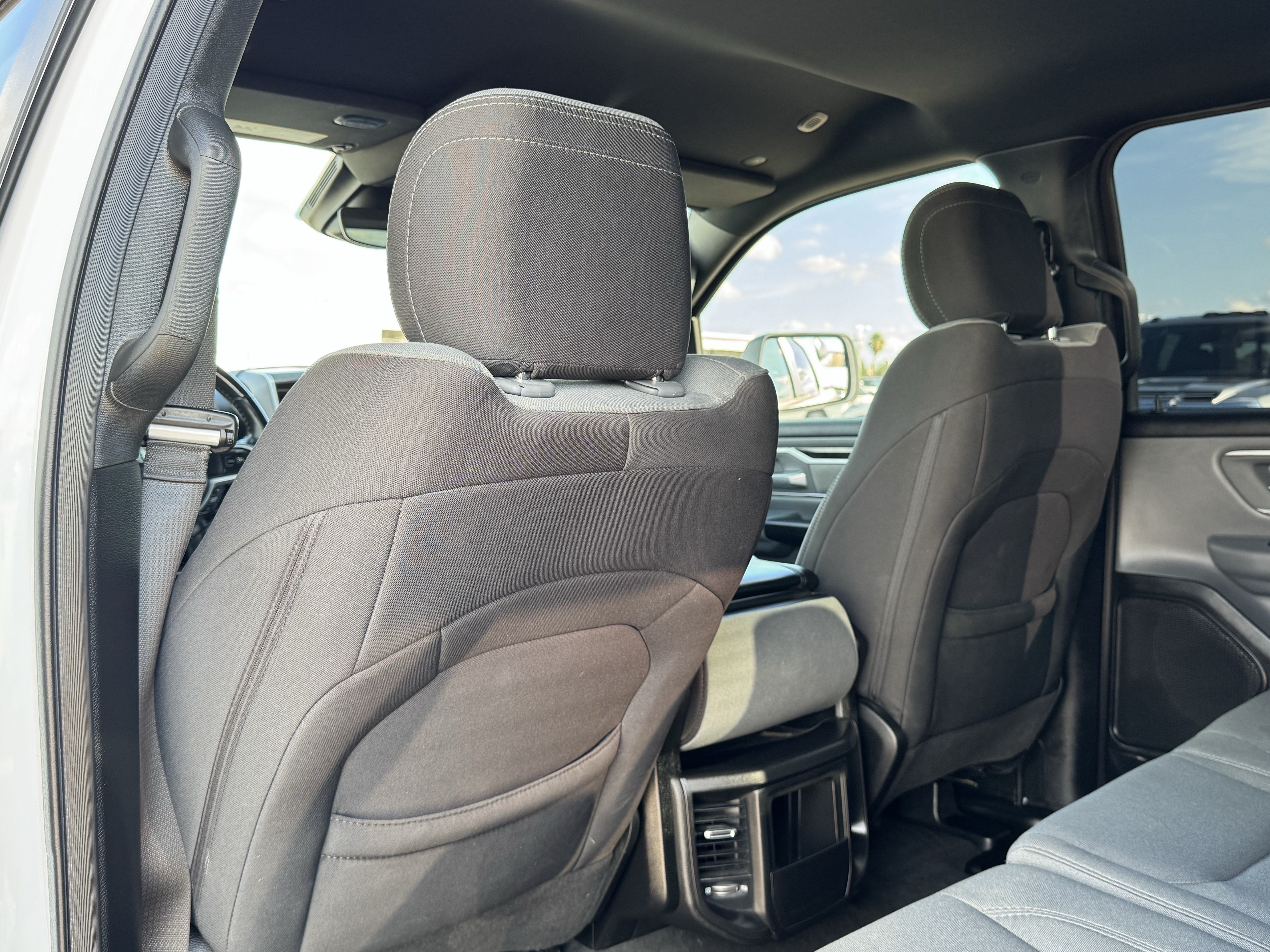 Used 2022 RAM 1500 Big Horn AWD/4WD image 16