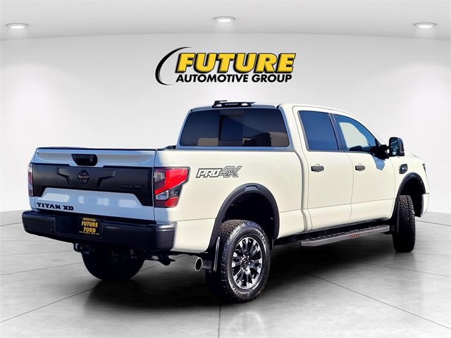 Used 2021 Nissan Titan PRO-4X w/ Pro-4x Convenience Package image 5