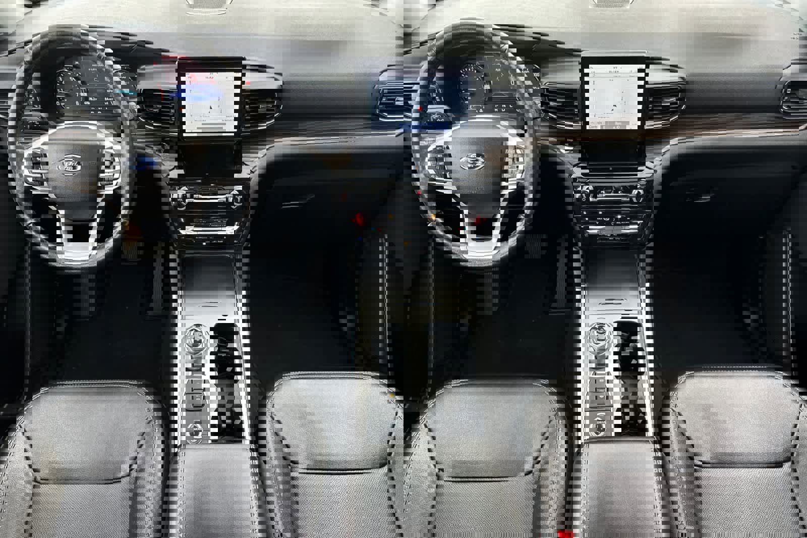 Certified 2022 Ford Explorer Limited w/ Equipment Group 301A image 9