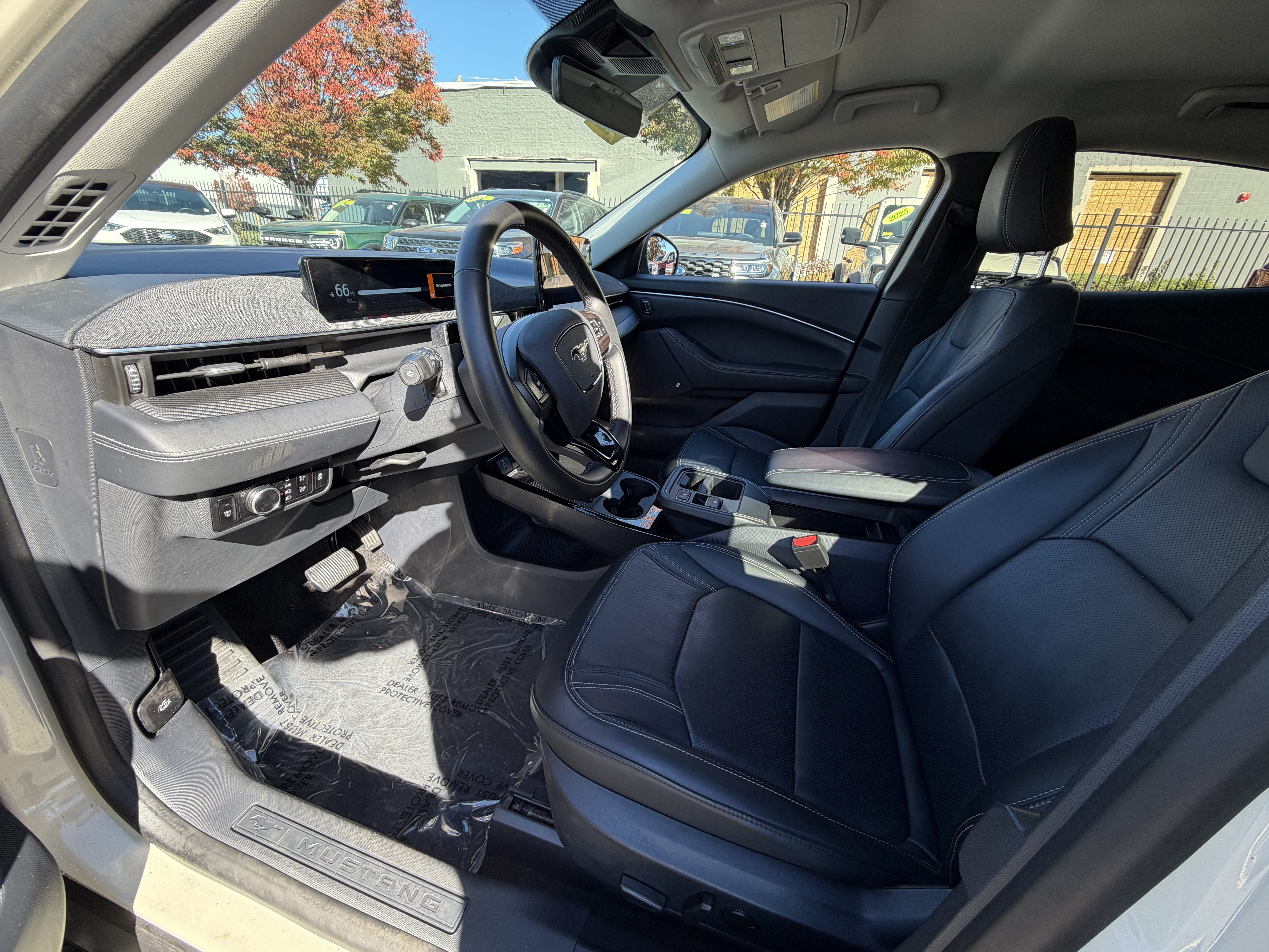 Certified 2025 Ford Mustang Mach-E Premium AWD/4WD image 12