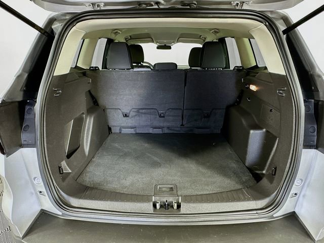 Certified 2019 Ford Escape SE FWD image 29