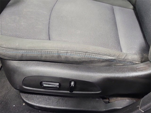 Used 2017 Chevrolet Cruze LT w/ Convenience Package image 9