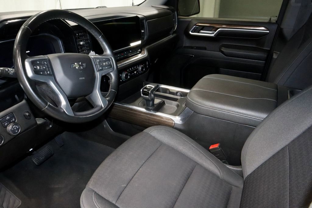 Used 2023 Chevrolet Silverado 1500 RST image 21