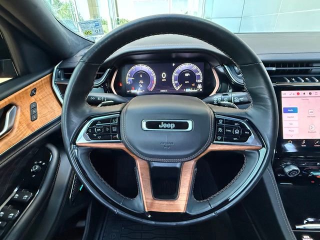 Used 2022 Jeep Grand Cherokee Summit AWD/4WD image 22