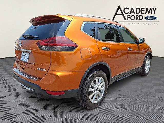 Used 2018 Nissan Rogue SV AWD/4WD image 6