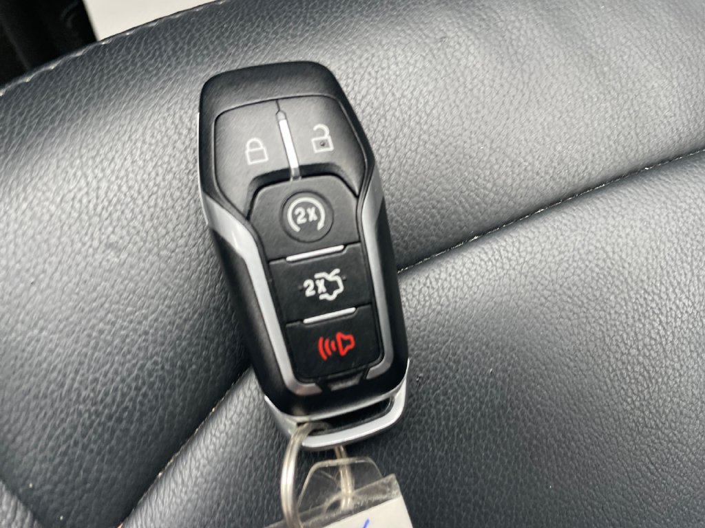 Certified 2017 Ford Explorer XLT w/ Equipment Group 202A AWD/4WD image 26